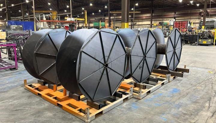 cable-reels Cable Reels built with Steel