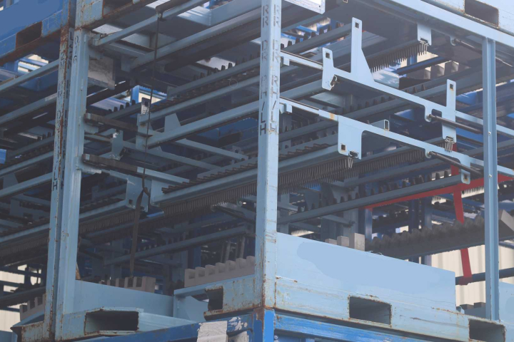 Repaired Returnable Racks